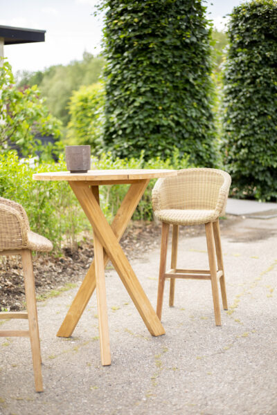 Round Bar Table & 2 Jean Barstool - Maison Pederrey - Afbeelding 3